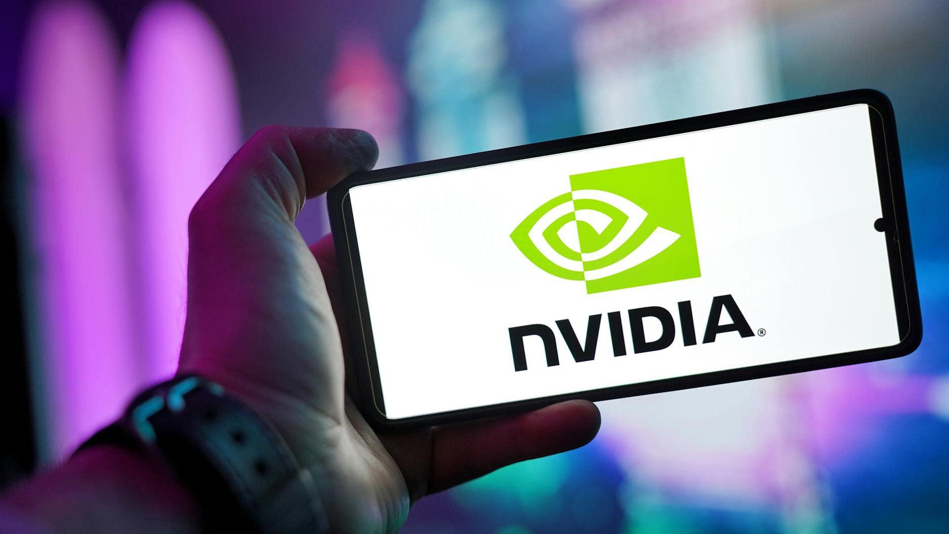 NVIDIA Q2 2026 Earnings: AI Stocks Rise, Risks Loom | Qunatical